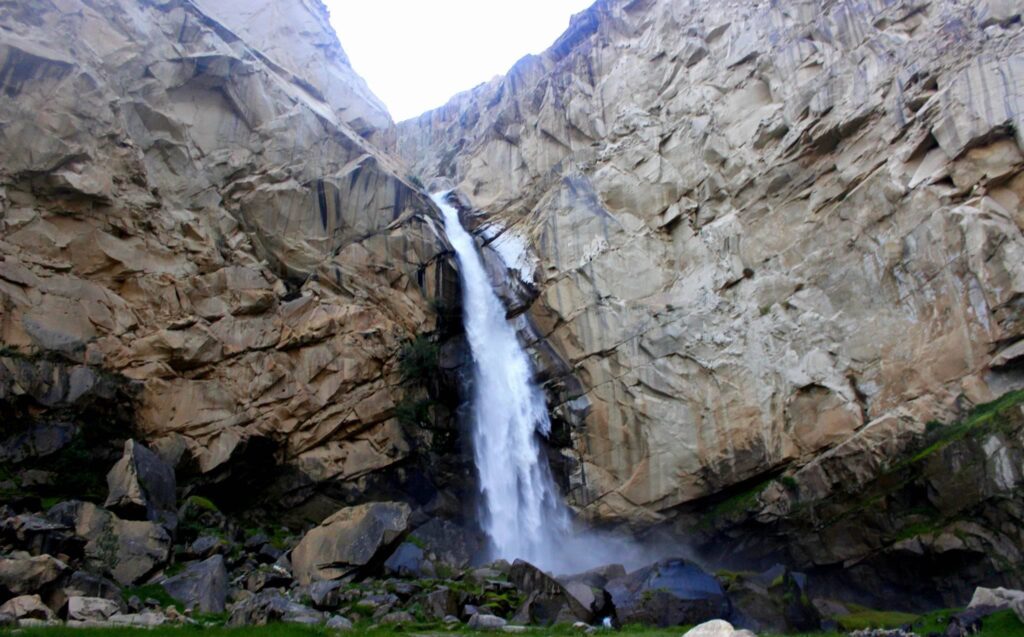 4 Mesmerizing Waterfalls in Skardu Valley