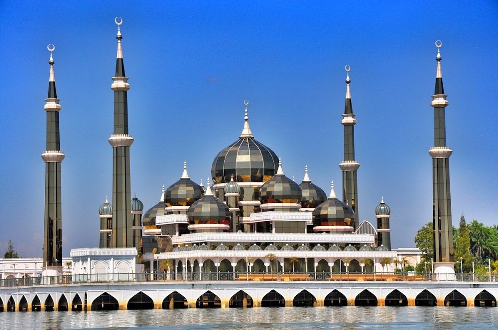 10 Most Beautiful Mosques in The World