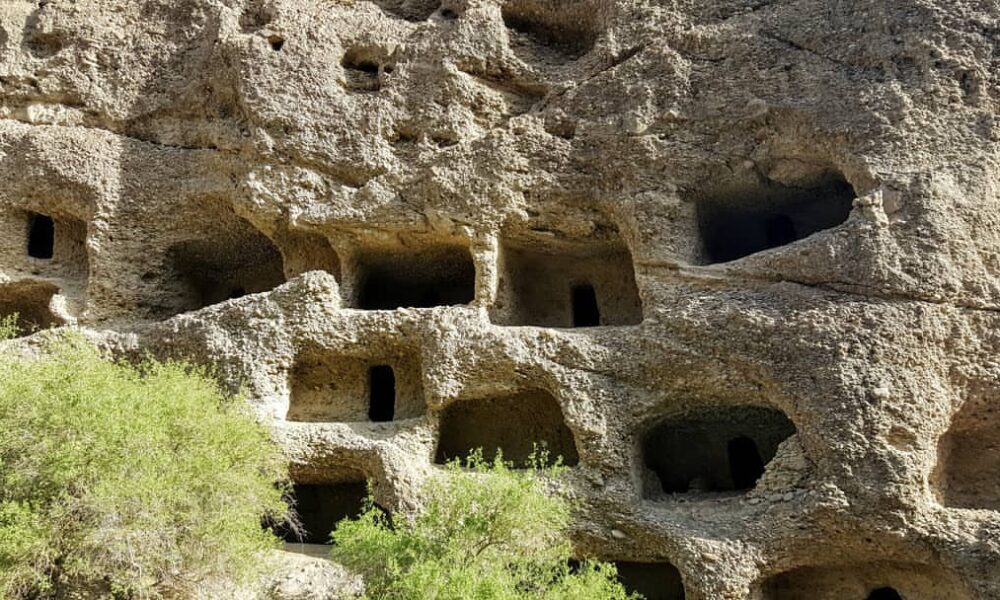 gondrani cave 1